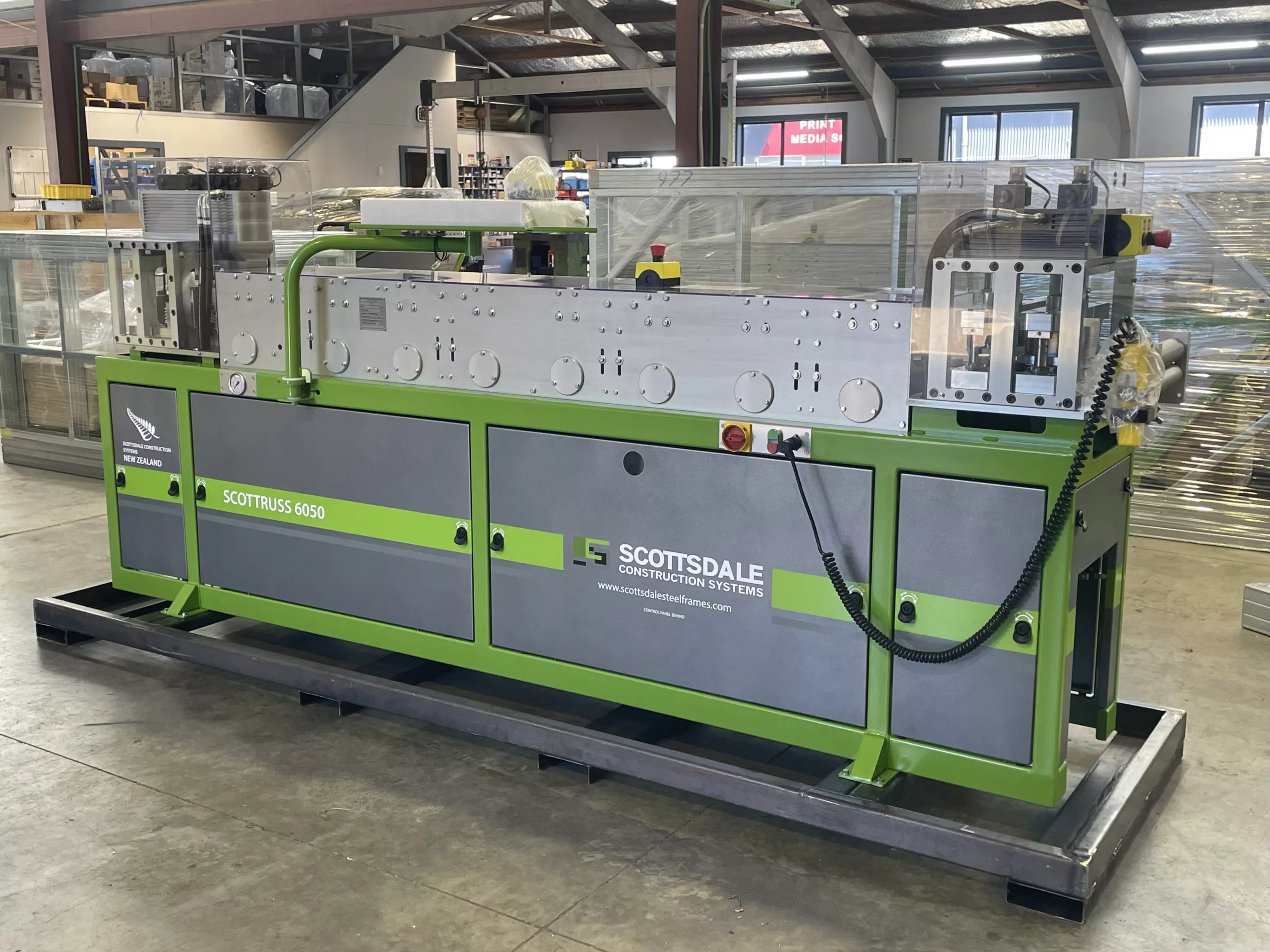 7 Advantages of Using A Roll Forming Machine in Construction