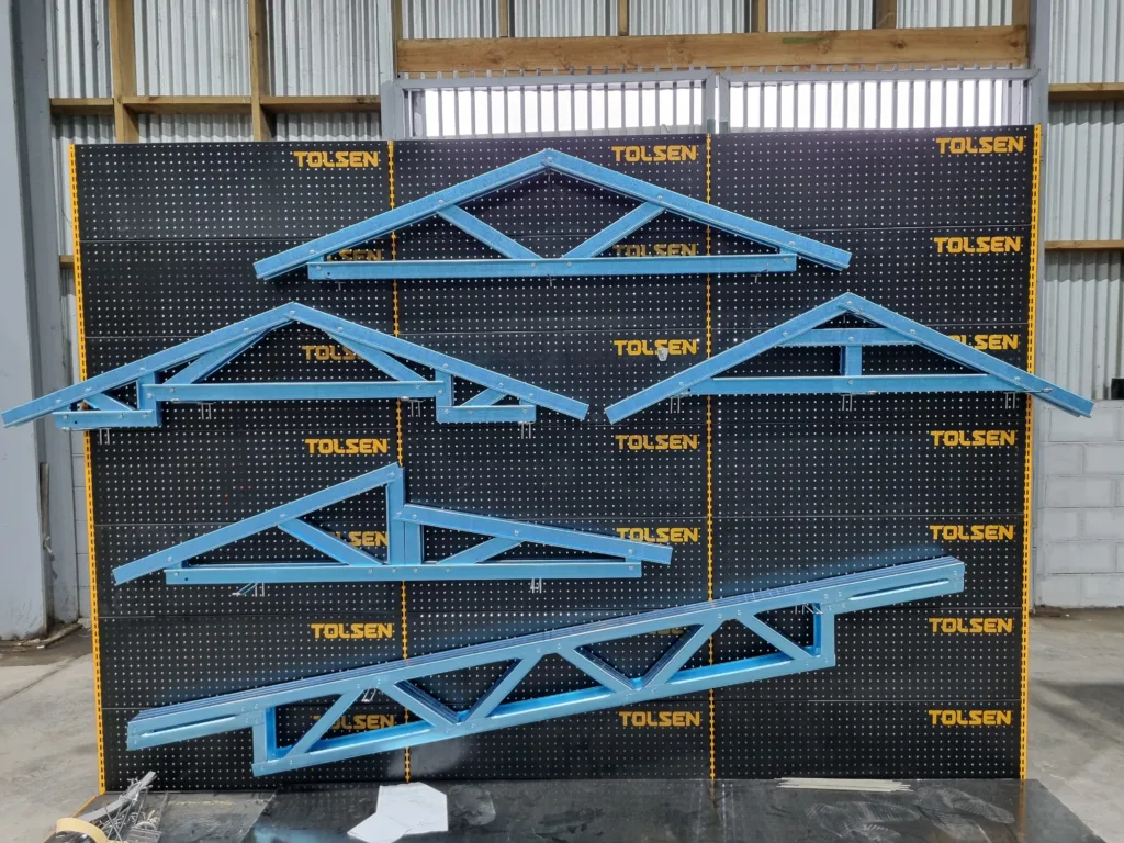training pic 15 - Scottsdale Construction Systems Roll forming Roll forming machines Steel framing Cold-formed steel Steel trusses Steel framing machines