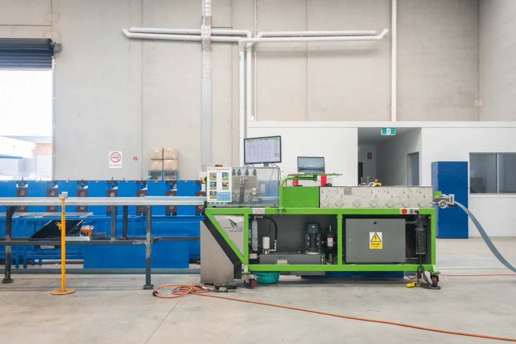 ISG Factory-4 - Scottsdale Construction Systems Steel framing Roll forming Steel framing machines Roll forming technology Cold-formed steel wall panels Cold-formed steel trusses Steel framed buildings