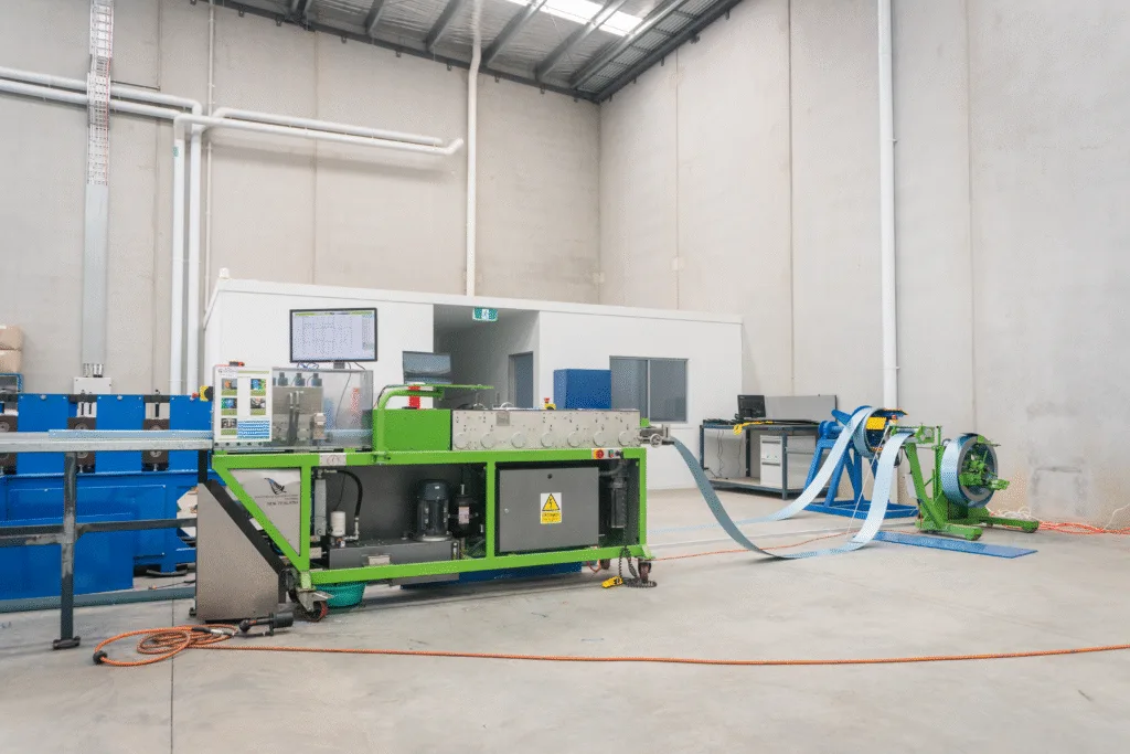 ISG Factory-5 - Scottsdale Construction Systems Steel framing Roll forming Steel framing machines Roll forming technology Cold-formed steel wall panels Cold-formed steel trusses Steel framed buildings