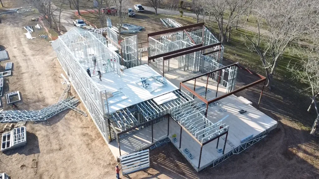 Custom steel framed homes 10 - Scottsdale Construction Systems Premium homes Premium steel framed homes Steel framing Roll forming machines Custom steel framed homes