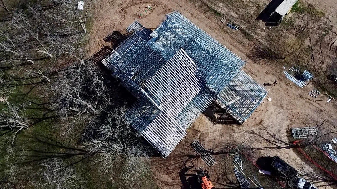 Custom steel framed homes 12 - Scottsdale Construction Systems Premium homes Premium steel framed homes Steel framing Roll forming machines Custom steel framed homes