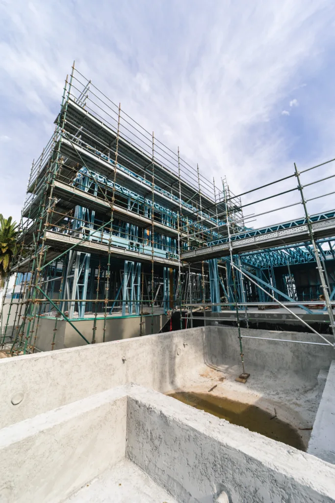 custom steel-framed coastal home 4 - Scottsdale Construction Systems Roll forming Cold-formed steel Steel framing Galvanized steel Custom steel-framed homes Waterfront homes