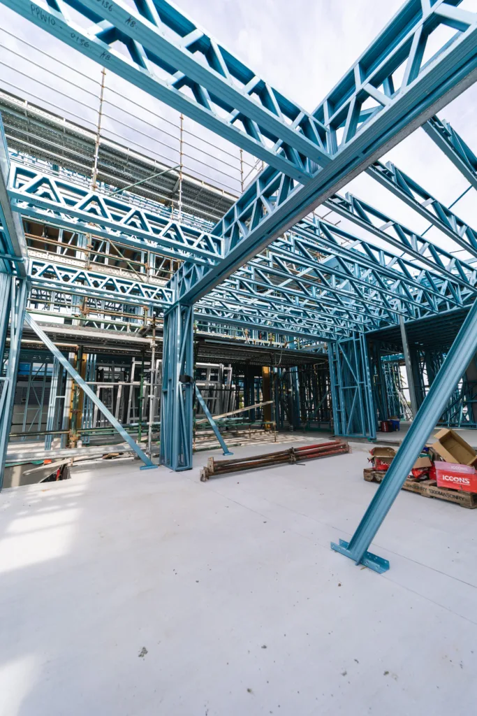 custom steel-framed coastal home 5 - Scottsdale Construction Systems Roll forming Cold-formed steel Steel framing Galvanized steel Custom steel-framed homes Waterfront homes