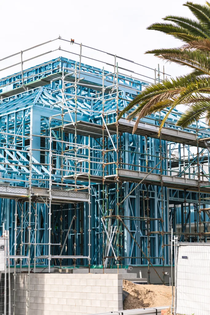 custom steel-framed coastal home 8 - Scottsdale Construction Systems Roll forming Cold-formed steel Steel framing Galvanized steel Custom steel-framed homes Waterfront homes